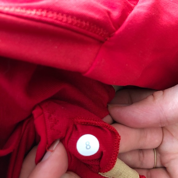 Lululemon Tank Top - Red - Size 8 - Picture 4 of 4